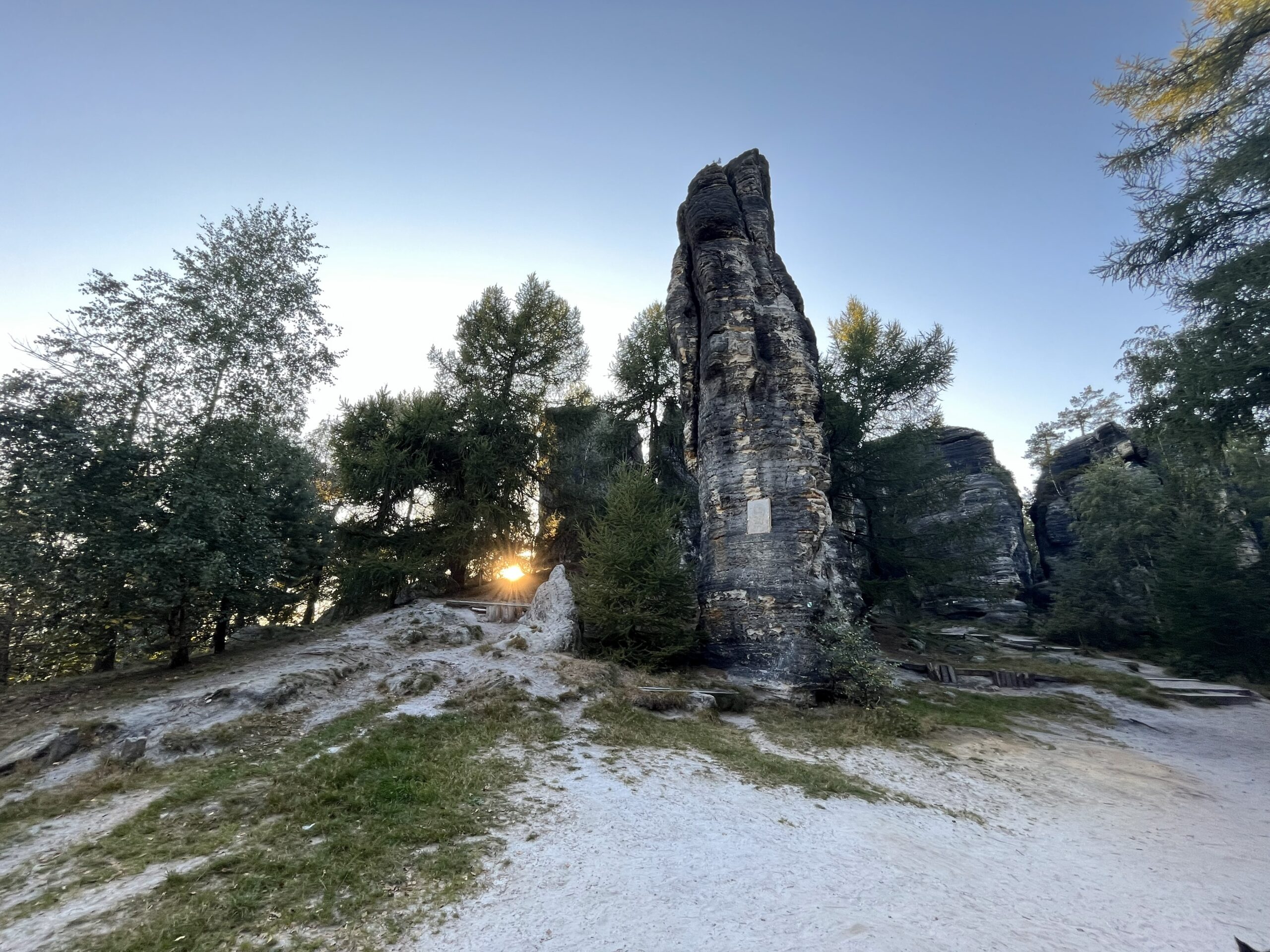 Tisá rocks